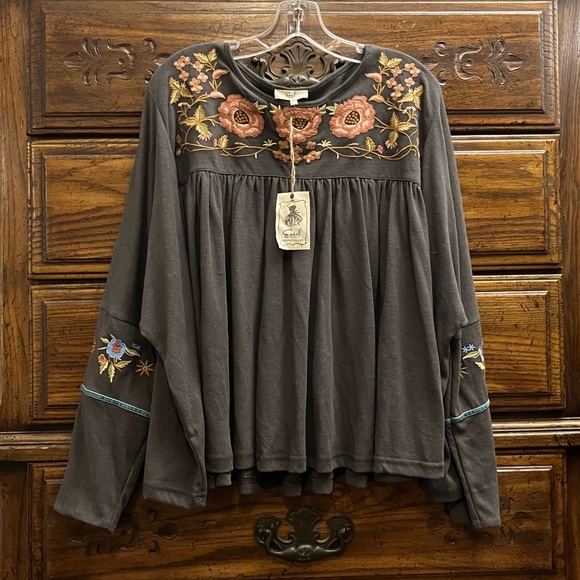 easel Tops - Easel Oversized Charcoal Floral Embroidered Blouse